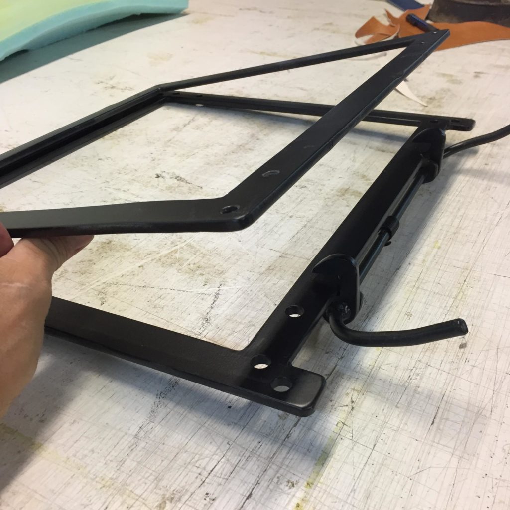 Tilting Brackets for your classic car GTS Classics